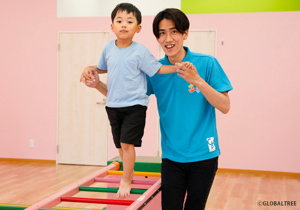 《夏休みも終日お預かり実施♪》一人ひとりに合わせて工夫された療育で、伸びるチカラを最大限にサポート！【グローバルキッズパーク】・画像